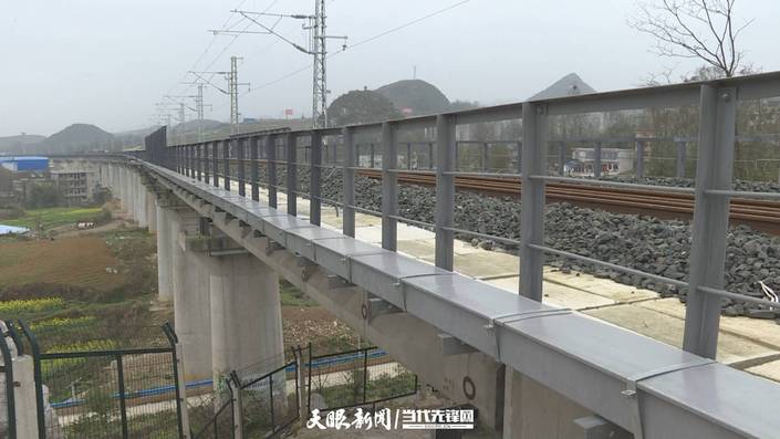 （社会）瓮马铁路（项目）有序复工
