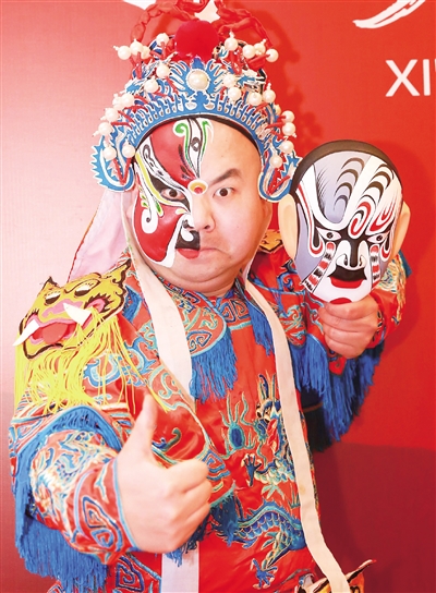 【中首  陕西】“80后”的脸谱人生
