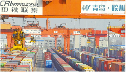 上合青岛多式联运中心去年完成76.5万标箱