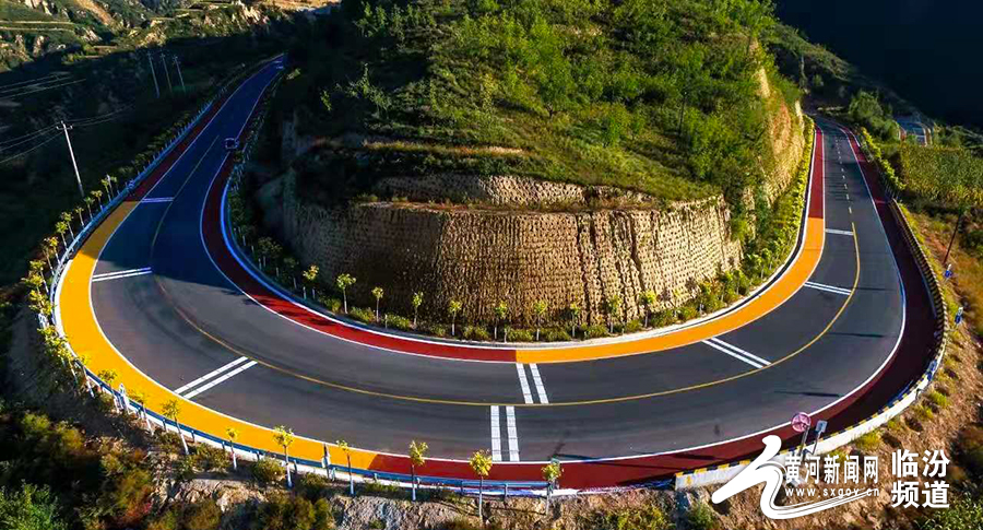 视觉临汾：黄河一号旅游公路美如画卷
