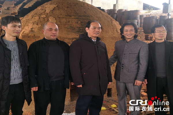 【供稿待审】首届中国建盏文化发论坛暨建本建盏商城新闻发布会召开（要闻）