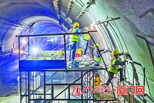 厦门交通大提升项目去年累计开工61个项目 完成投资227.39亿元