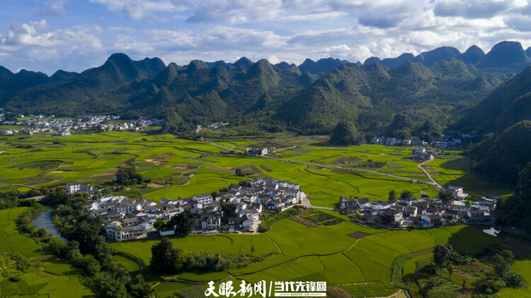 贵州：山水田园里蹚出“幸福路”