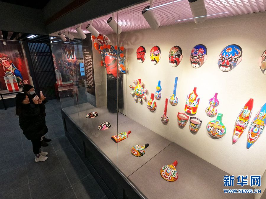 河南许昌：中国社火文化艺术馆开馆