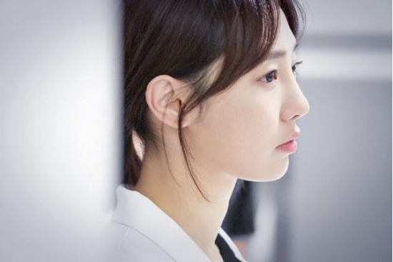 佟丽娅白百何李小璐 女星医生形象温暖荧屏