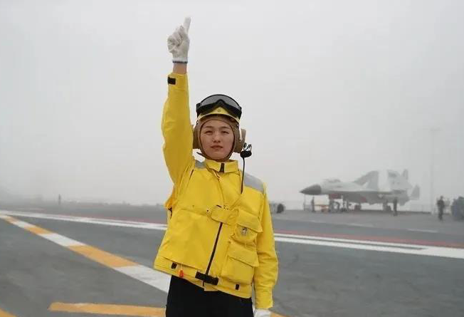这些小姐姐，真飒！