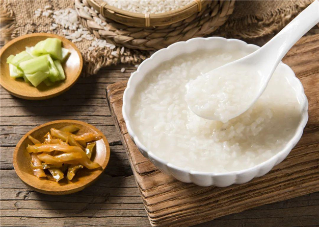 辟谣｜饭菜放凉了才放冰箱？这些常见饮食习惯可能都错了