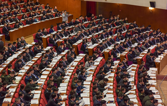 [图片直击]河北省十三届人大二次会议举行第二次全体会议_fororder_DSC_5822_副本