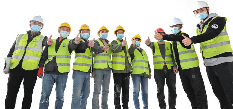 （转载）走访东安湖体育公园建设工地 为建设者点赞