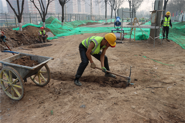 以奋斗者姿态“就地过年” 全速推进 “十四运”重点工程建设
