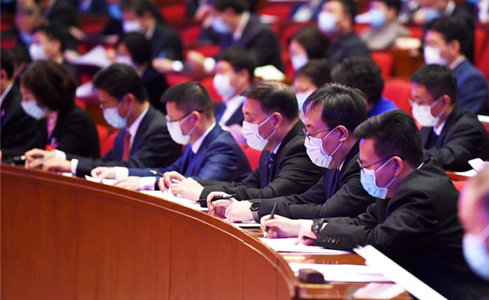 【聚焦2021河北两会】河北省政协十二届四次会议在石家庄开幕_fororder_000