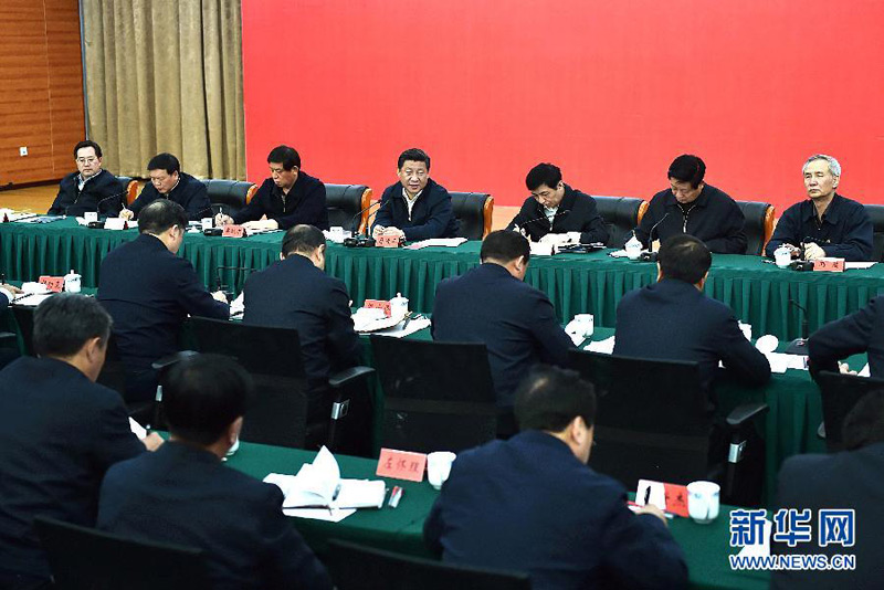 2015年习近平与群众在一起的亲密瞬间