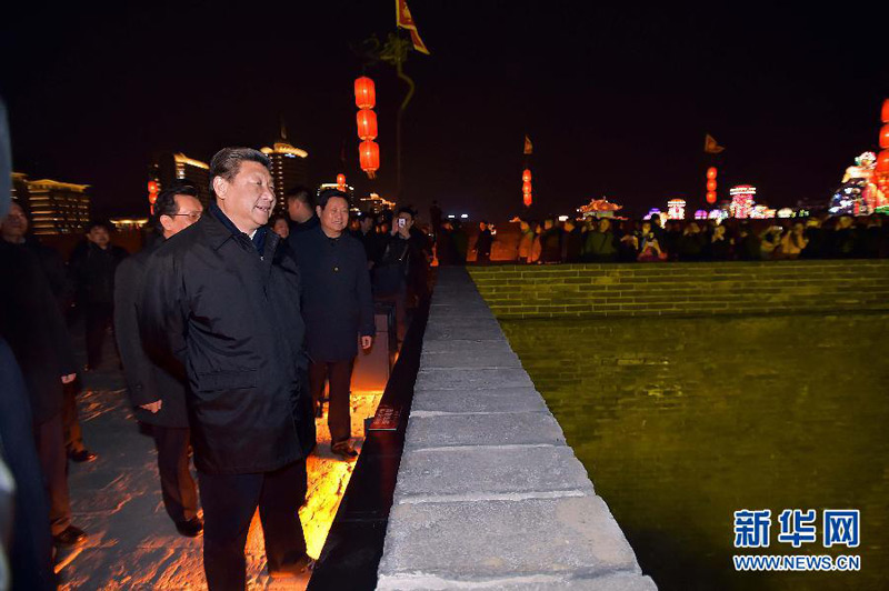 2015年习近平与群众在一起的亲密瞬间