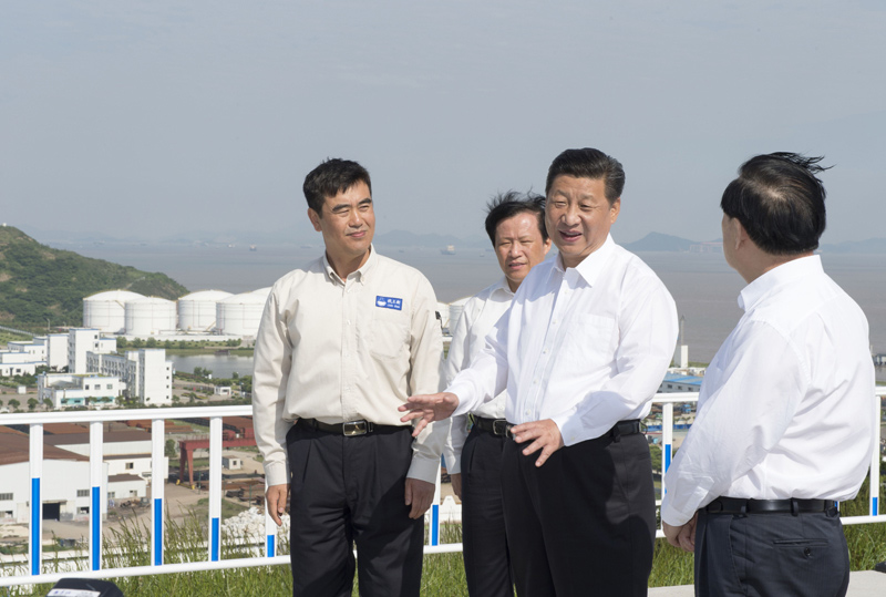 2015年习近平与群众在一起的亲密瞬间