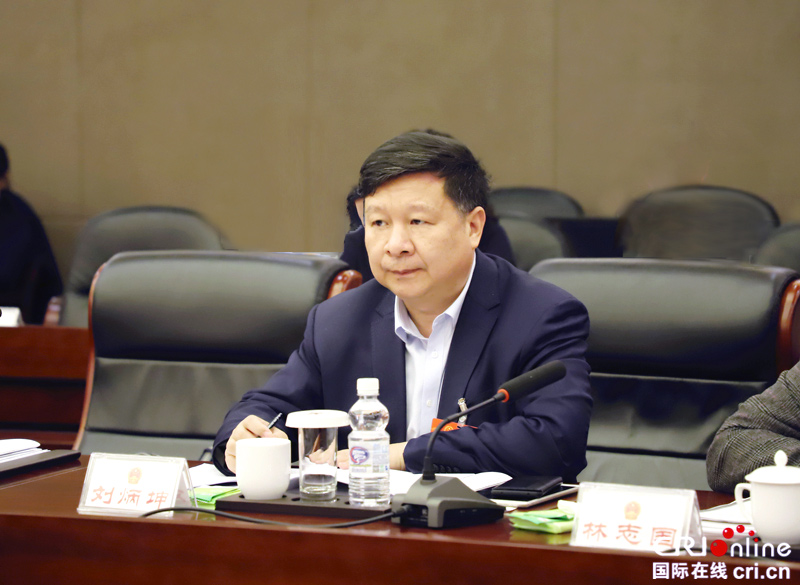 （急稿）【黑龙江】黑龙江省人大代表刘炳坤：数字让生活更美好