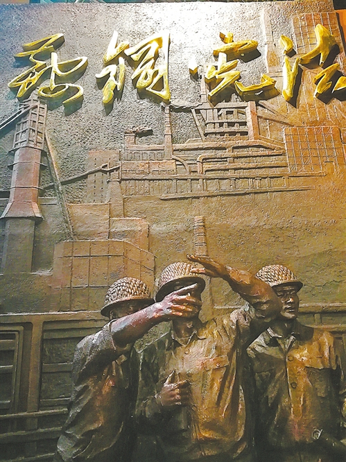 【奋斗百年路 启航新征程】火红的年代 火红的记忆