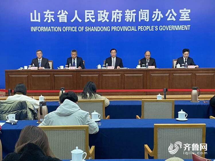 山东已发放覆盖30个新增行业综合许可证2109张 办事环节压减88%