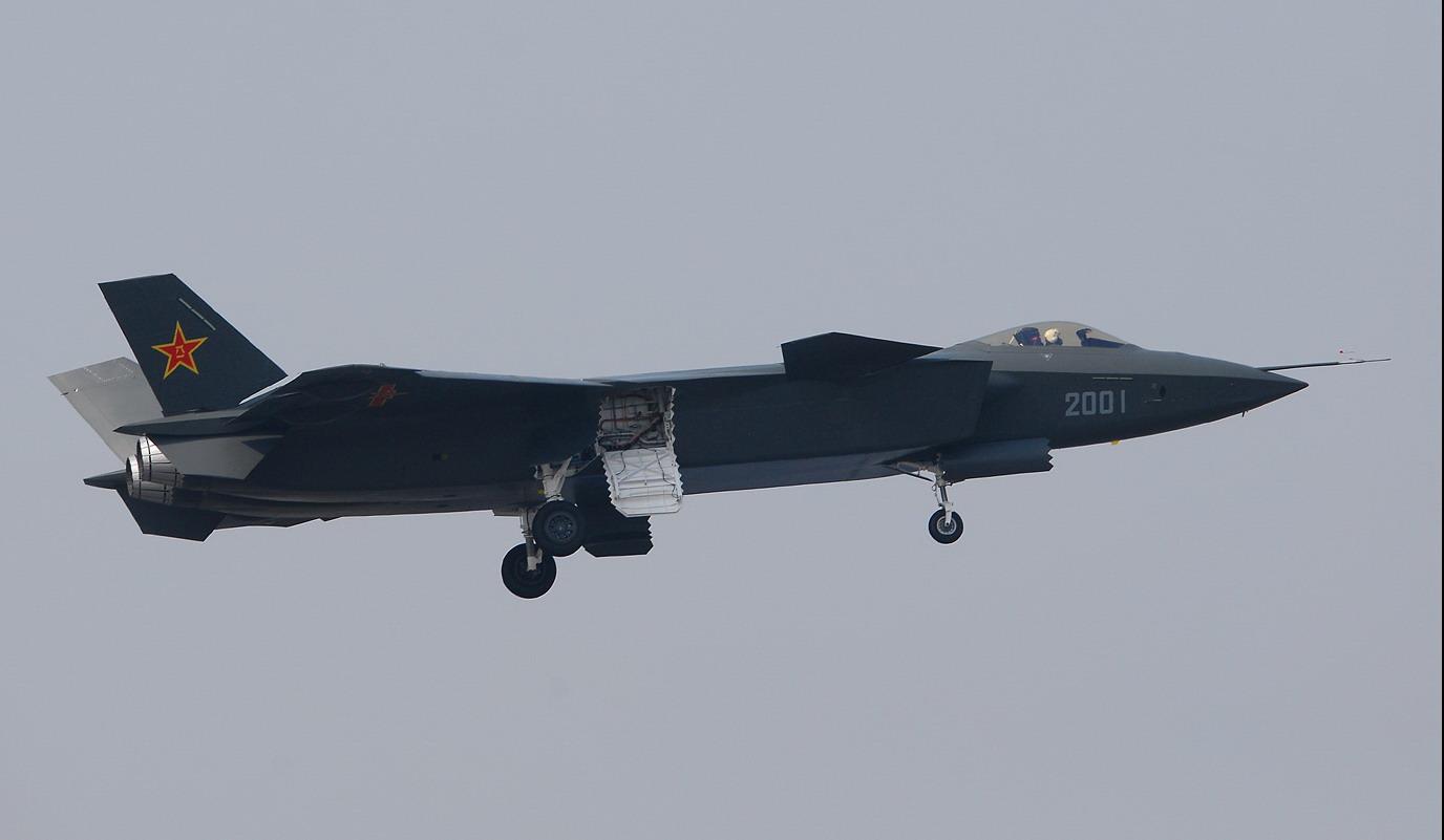 2015最受关注十大武器：东风系列导弹排第一(图)