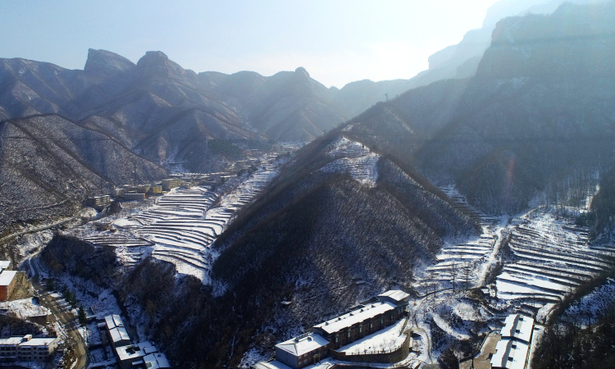 河北赞皇：雪后太行美如画