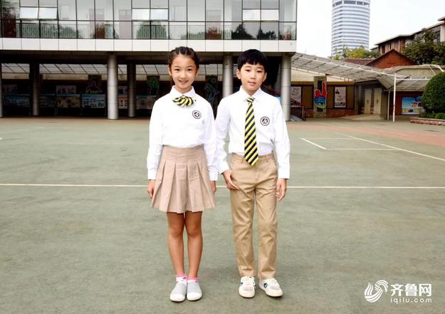 【教育（图片+摘要）】【走遍山东-济南】（页面标题）济南这所小学校服美翻了（内容页标题）济南这所小学校服美翻了 还举办“校服发布会”