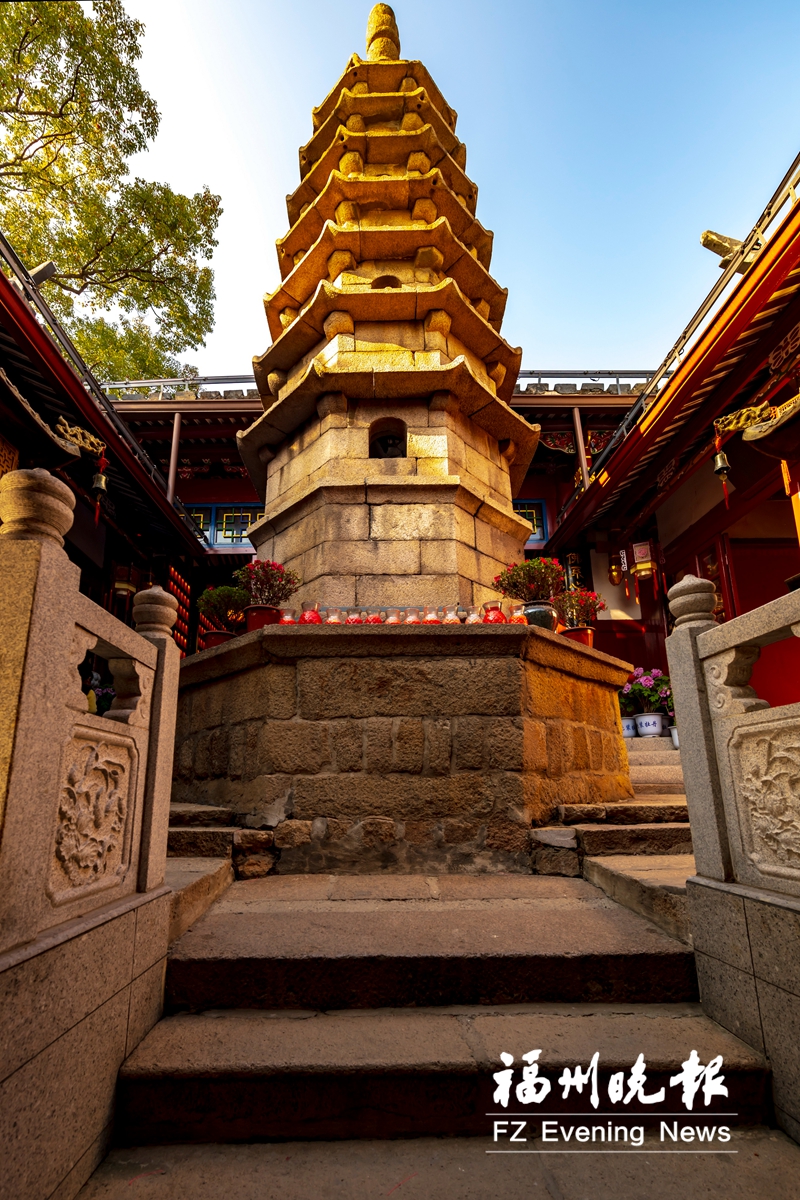 福州：“明艳”金山寺 数说“最风景”