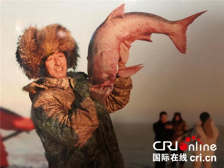 猎杀不绝 年年有鱼 查干湖的故事他最稀罕讲_fororder_1_副本