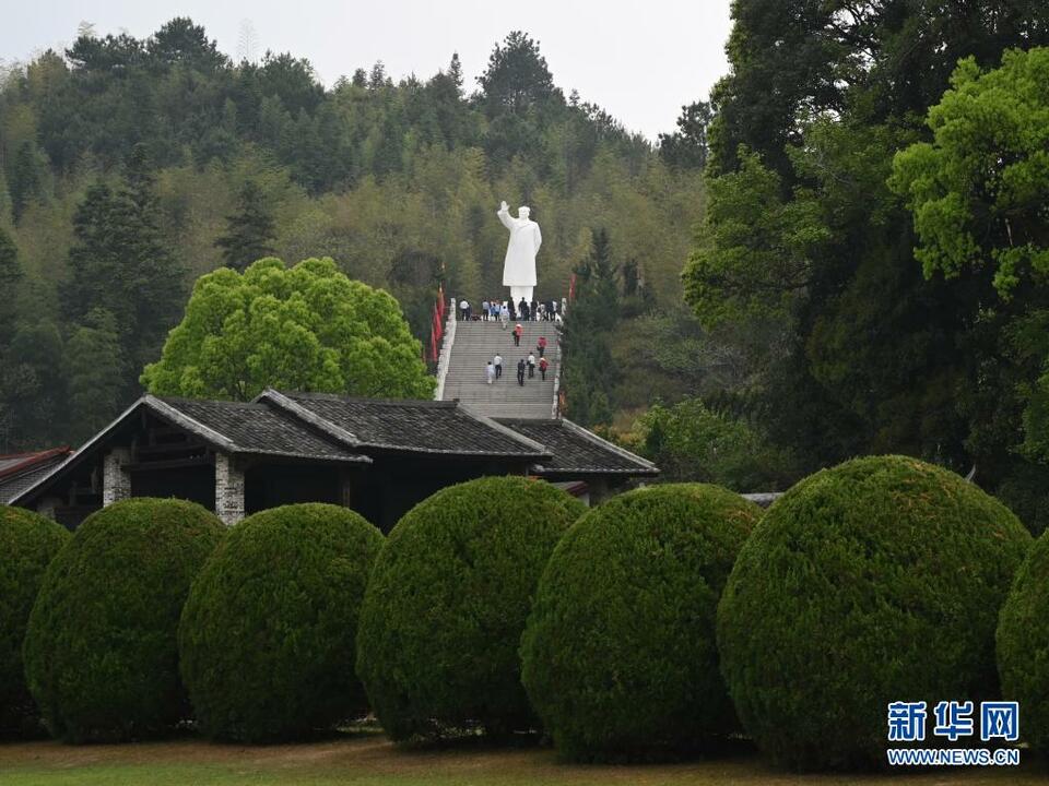 福建龙岩：红色旅游升温