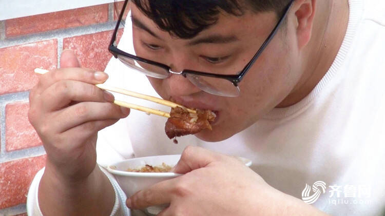 山东黄焖鸡又火了 “把子肉”：提起山东美食，我必须拥有姓名！