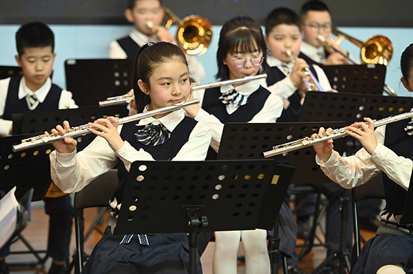 深化“专业团体+学校教育”艺教融合改革 成都成华区打造新时代学校美育新样板_fororder_微信图片_20210330142053