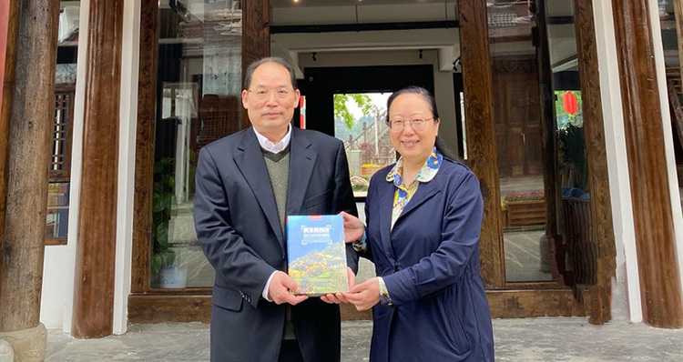 四川省文化和旅游厅副厅长严飒爽会见国际在线董事长藏具林_fororder_图片1 拷贝