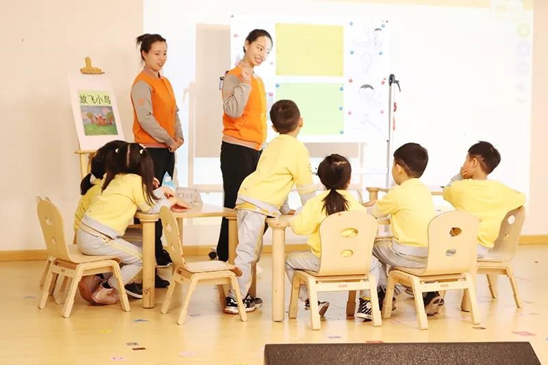 【教育频道】红黄蓝幼儿园课程观摩暨运营提升活动（河南鹤壁站）成功举办_fororder_1