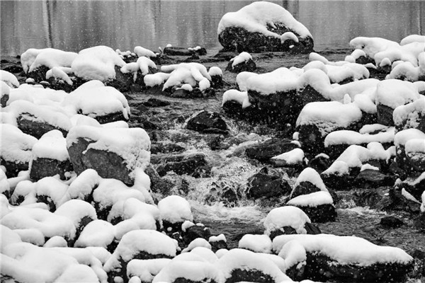 当四姑娘山遇上倒春寒——如梦如幻的水墨丹青_fororder_3、四姑娘山雪景-摄影-梅建文