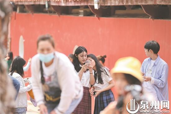 清明假期泉州迎旅游小高峰 生态旅游人气旺