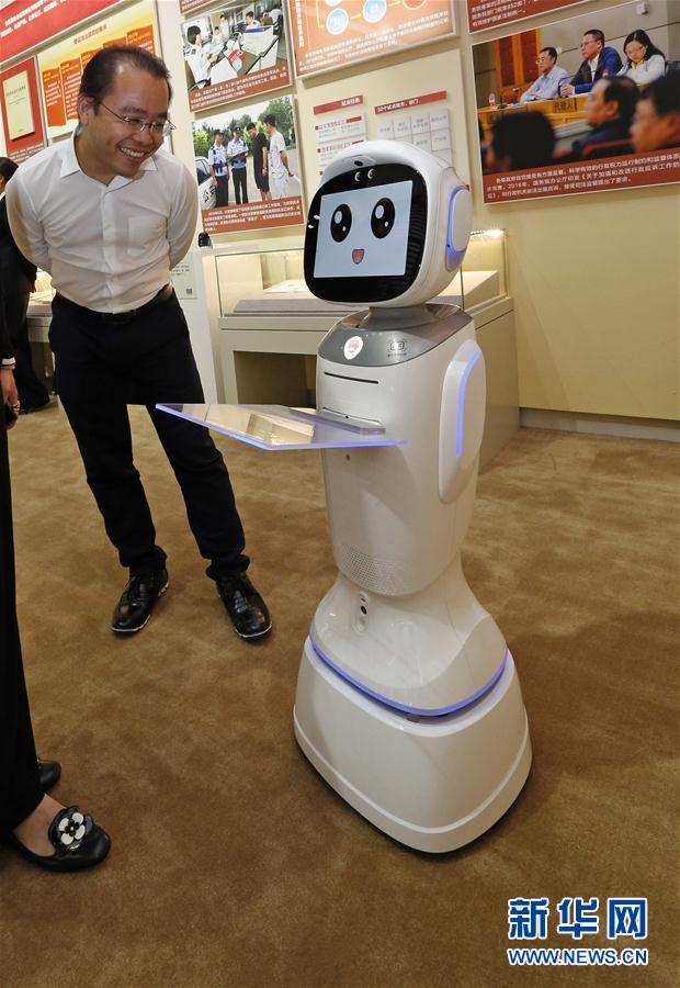 “砥砺奋进的五年”大型成就展对公众开放