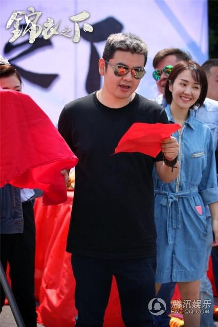 《锦衣之下》今横店开机 任嘉伦谭松韵甜蜜来袭_娱乐_腾讯网