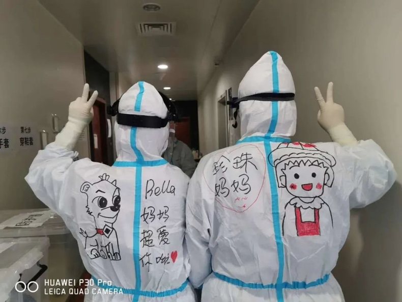 图片默认标题_fororder_丹东支援武汉医疗队员作品