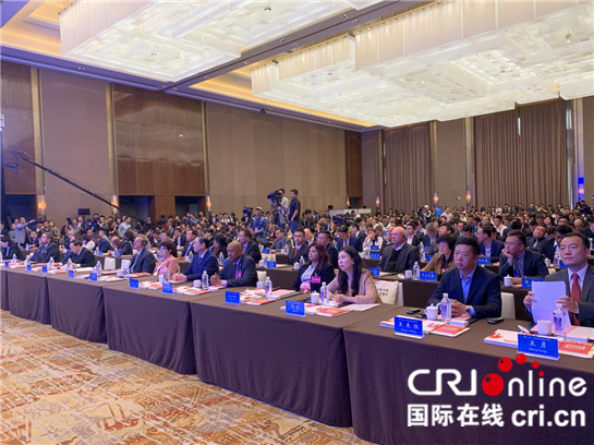 西安市65个重大项目集中签约  30亿元项目落户西咸新区沣西新城