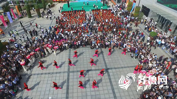 【文体（图片+摘要）】【走遍山东-济南】第三届中国（济南）花卉园艺博览会开幕