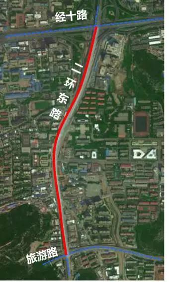 【齐鲁大地-文字列表】【走遍山东-济南】济南经十路至旅游路路段封闭施工