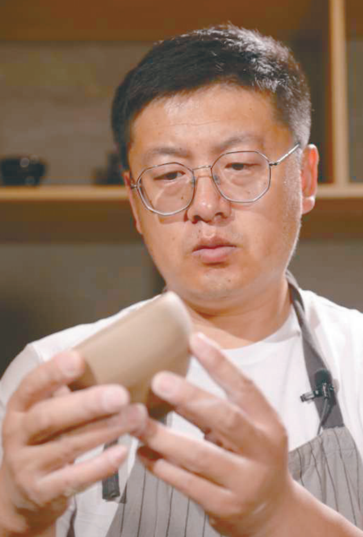 看辽瓷微观世界里的“灿烂星空”_fororder_微信截图_20210422093433
