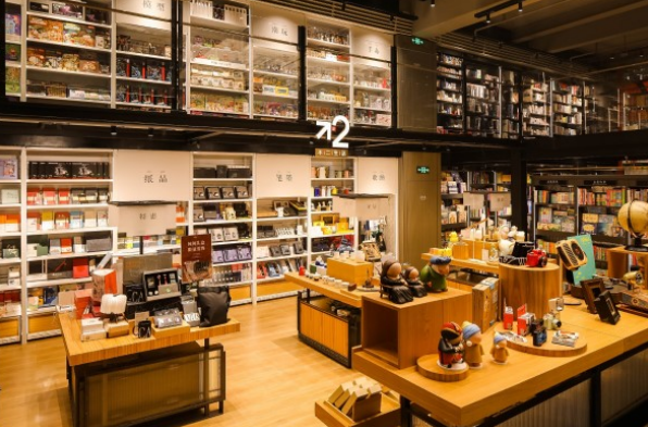 【原创】西西弗总部概念店“问闻书店”落地重庆_fororder_微信图片_20210423140804