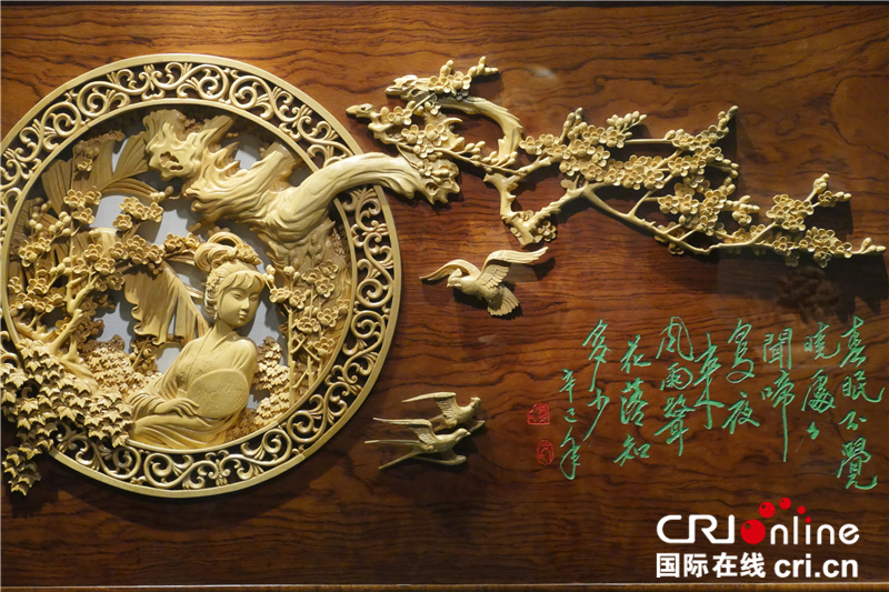 图片默认标题_fororder_2在数百种中国雕刻工艺中，已有１０００多年历史的东阳木雕，以独特风格和精细做工成为继承发扬中华文化的重要载体。_副本_副本