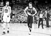 NBA西部对决 库里兄弟“兵戎相见”创历史_fororder_12bt2_b