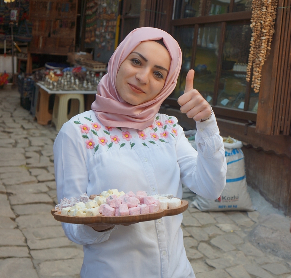Staff of the Turkish Refugee Agency_fororder_21（4）