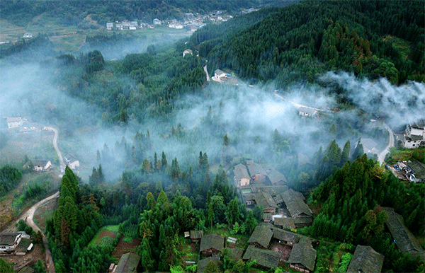 眉山洪雅：厚植“三农”情怀 推进“乡村振兴”_fororder_瓦屋山风景区复兴村-摄影-汤浩