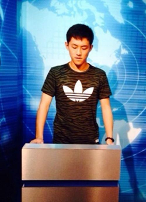 他曾是比张一山还红的童星，如今没长残帅似刘昊然