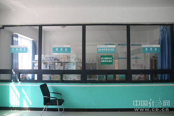【喜迎十九大 网聚河南扶贫新变化】搬迁户来了就脱贫 千安社区是这样做到的