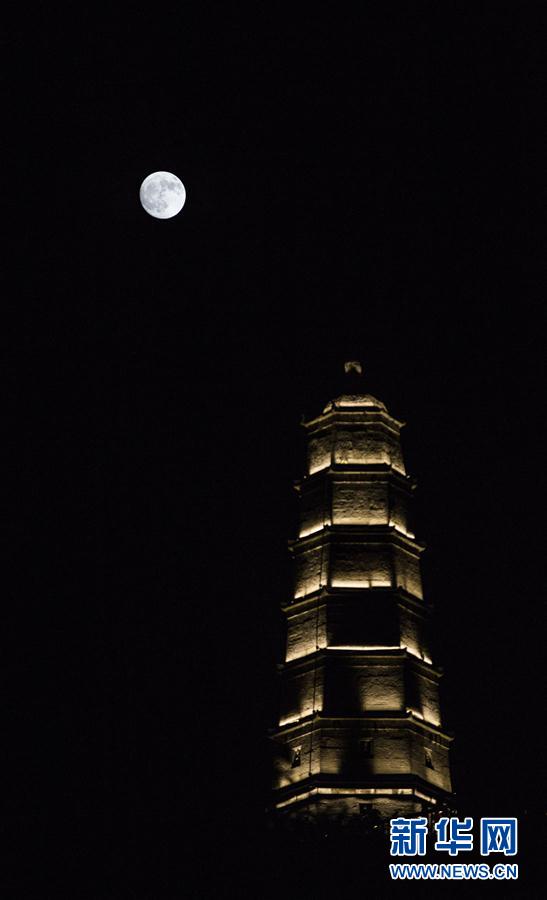 明月照中秋