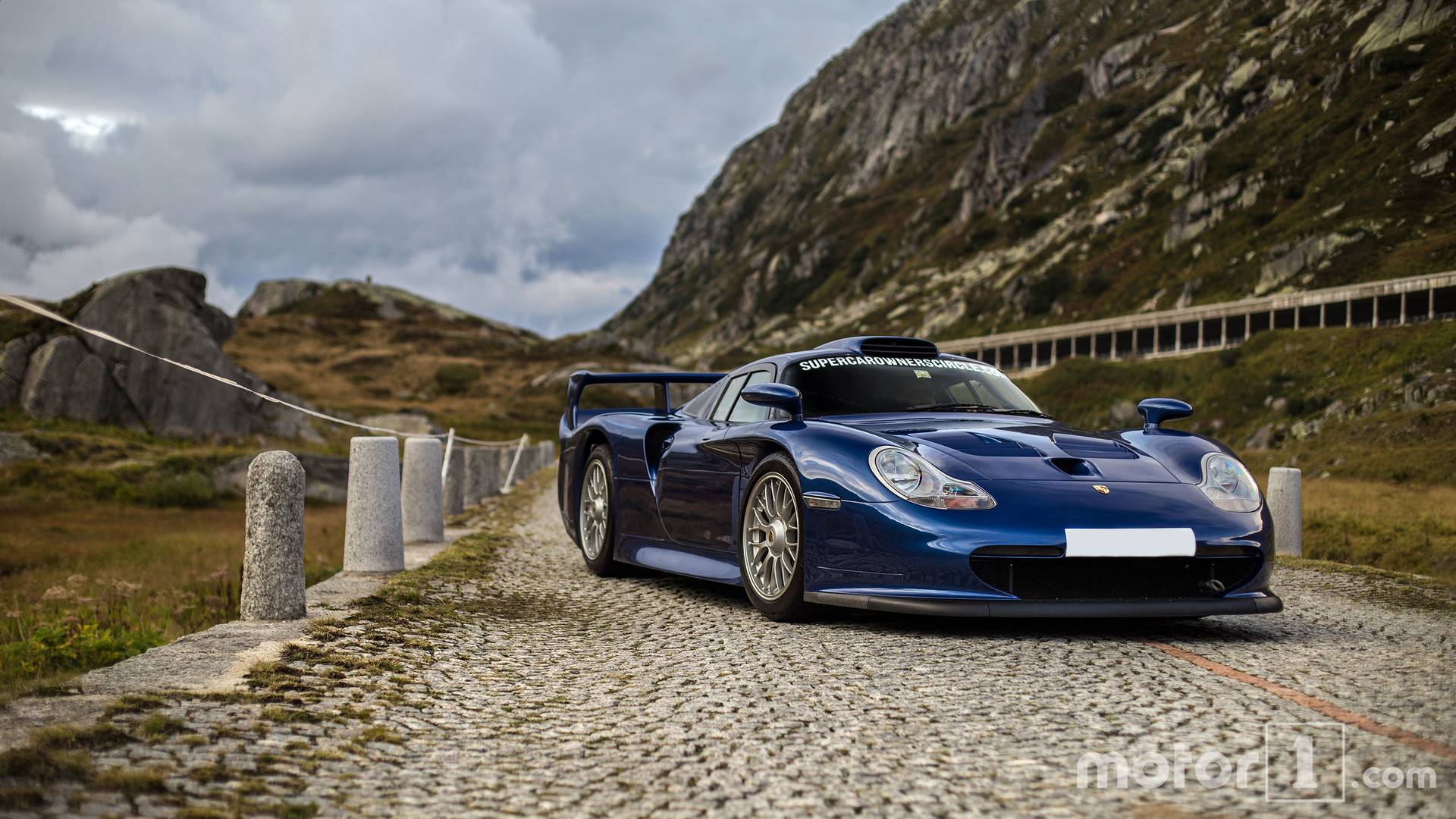 图片默认标题_fororder_kvc-porsche-911-gt1 (1)