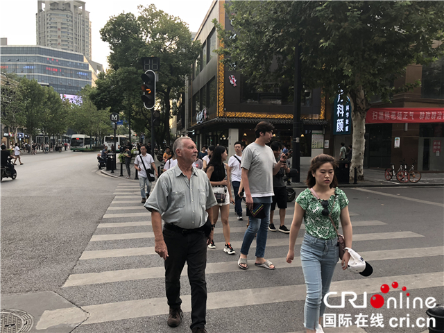【湖北】【视频单独送审】美国摄影师莱恩·考夫曼：我希望可以展示真正的武汉